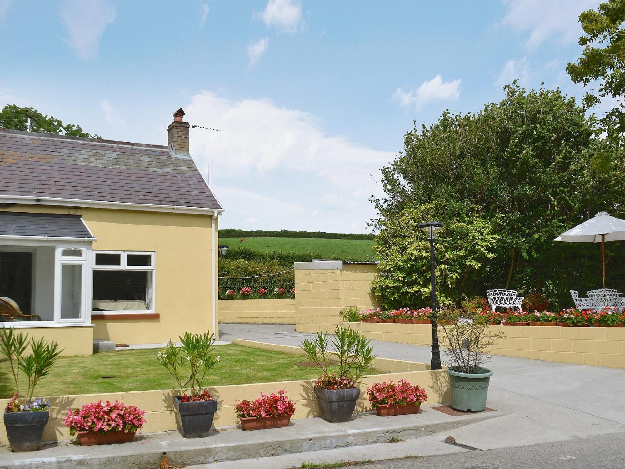 Bont Cottage Kidwelly Buitenkant foto